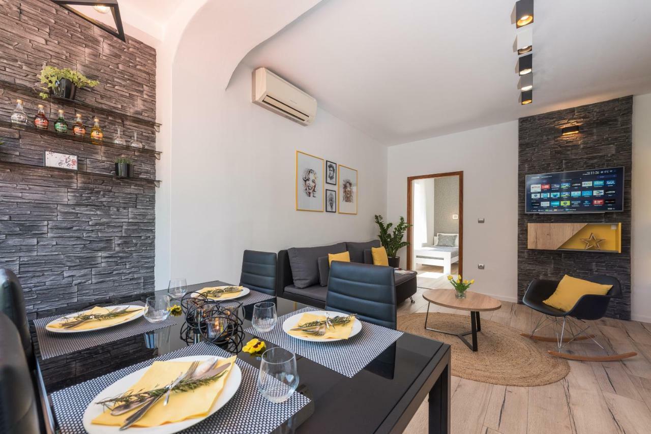 Portos Apartment Zadar Buitenkant foto